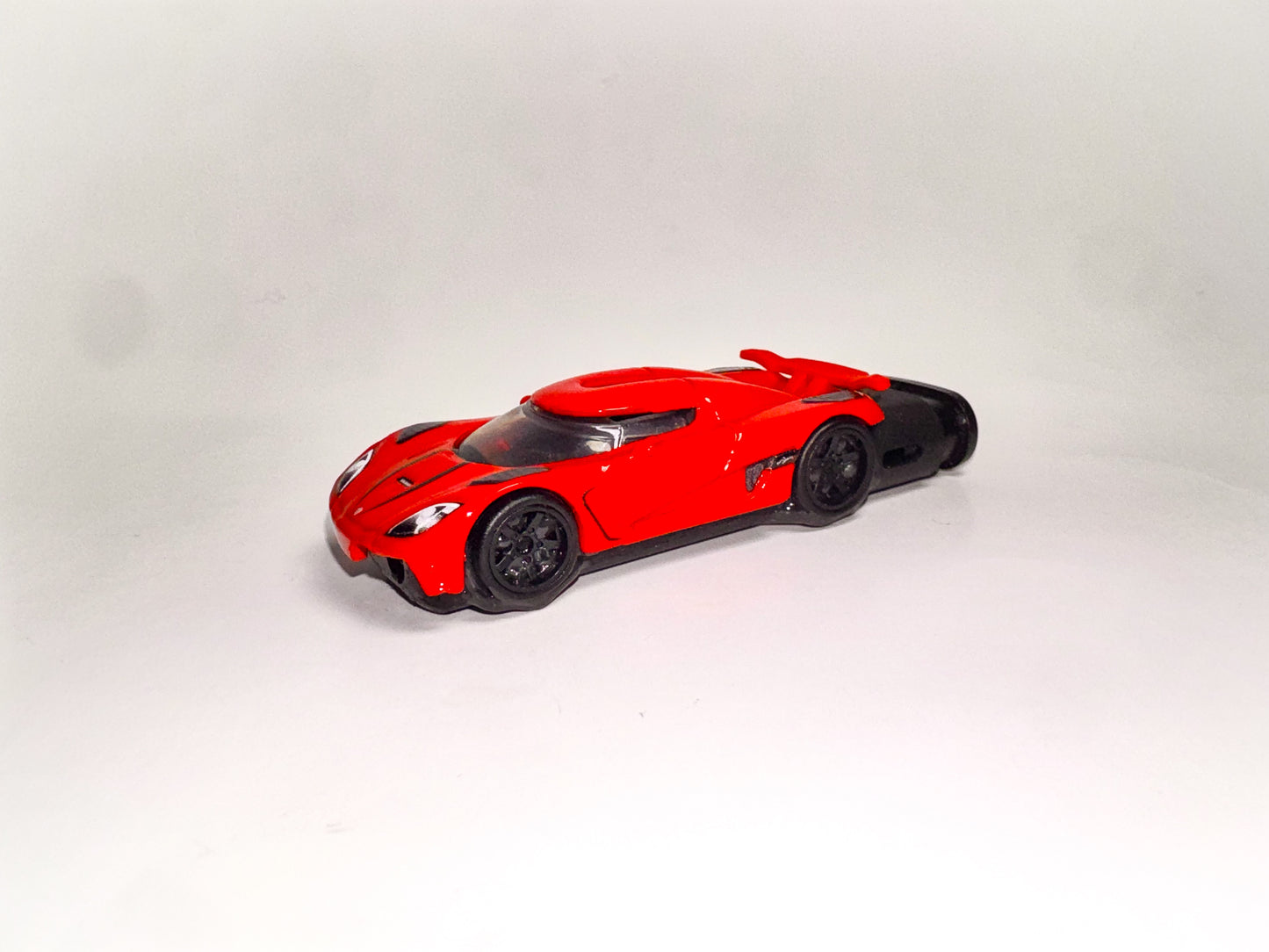 Koenigsegg Agera Type R Refillable Lighter