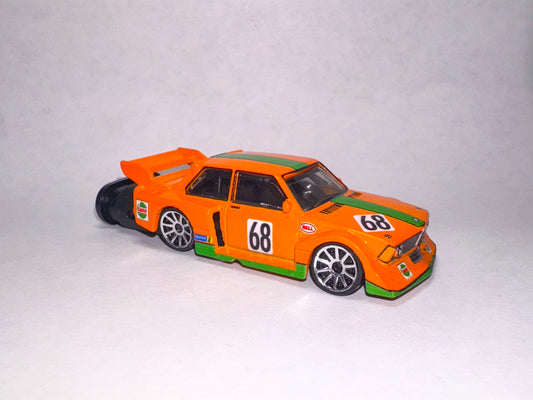 BMW 320 Refillable Lighter