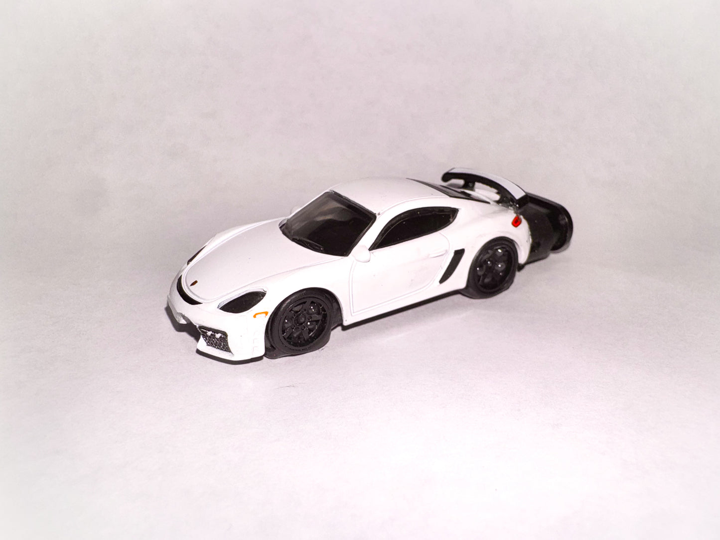 Fast and Furious Porsche GT4 Refillable Lighter