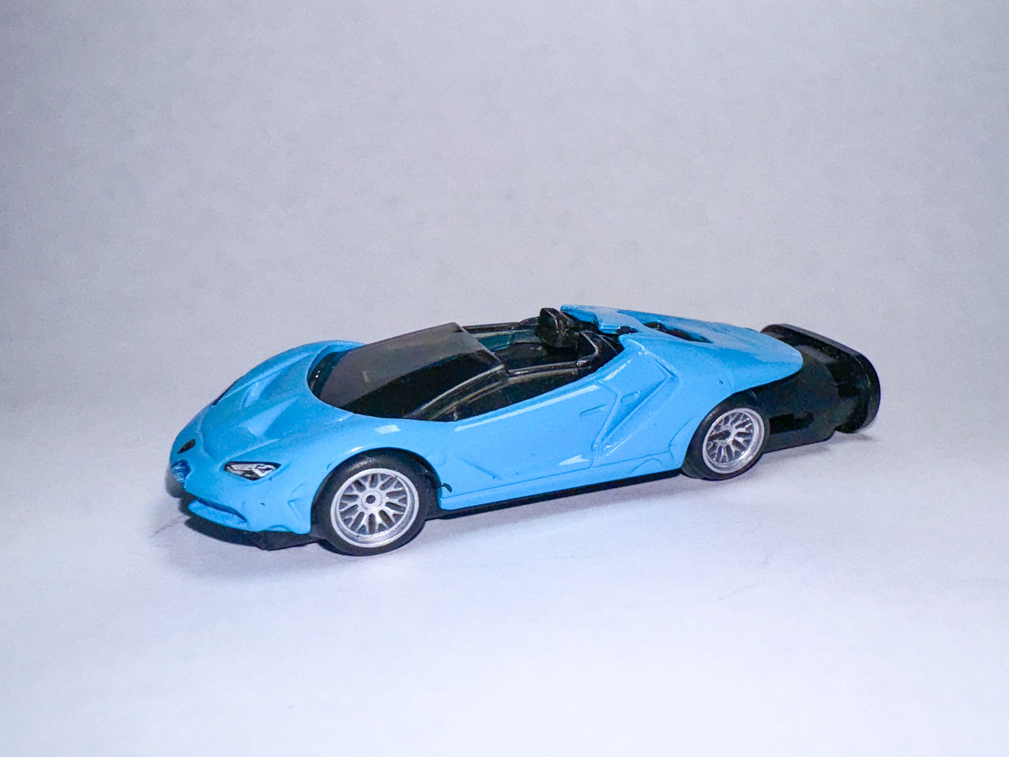 Lamborghini Centenario Roadster  Refillable Lighter